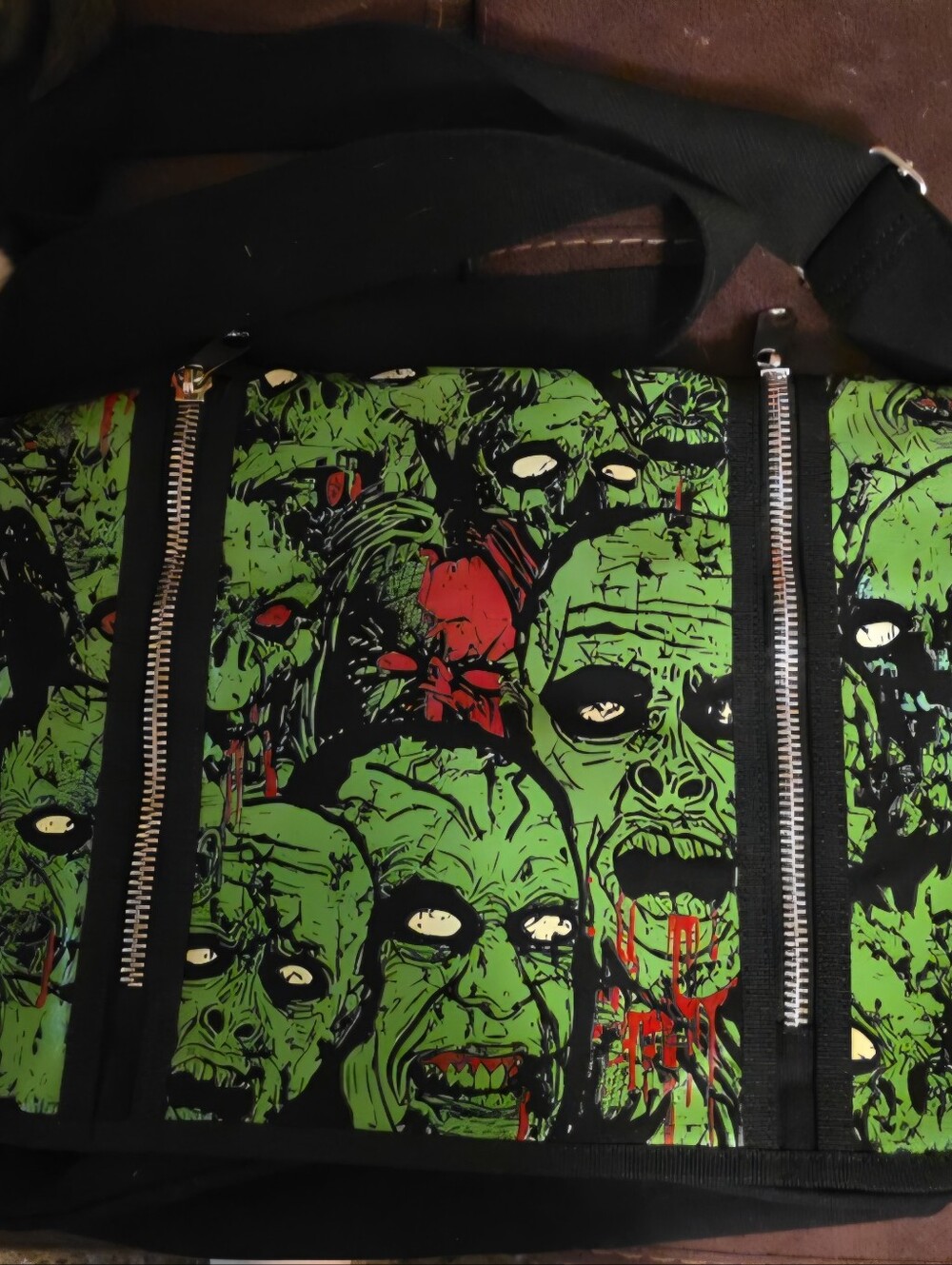 Green Zombie Graphic Canvas Messenger Bag - Multipockets Halloween Horror